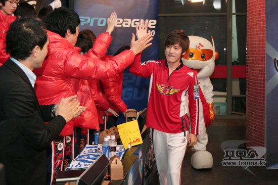 Bisu12.09.jpg
