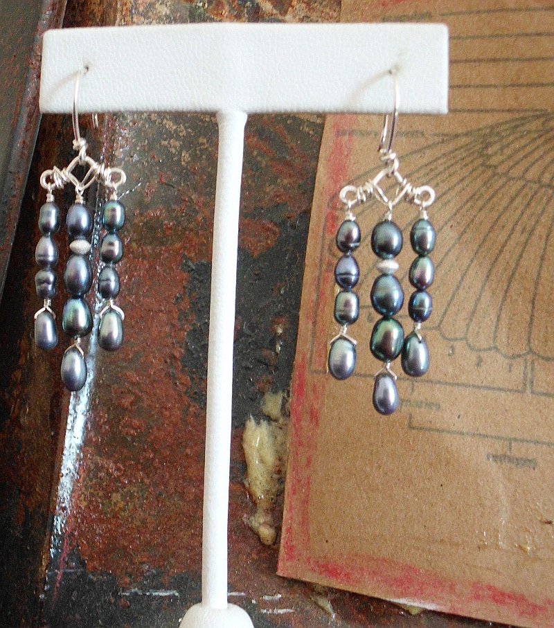 Earrings Sterling Silver Rice Shape Peacock Pearls .JPG