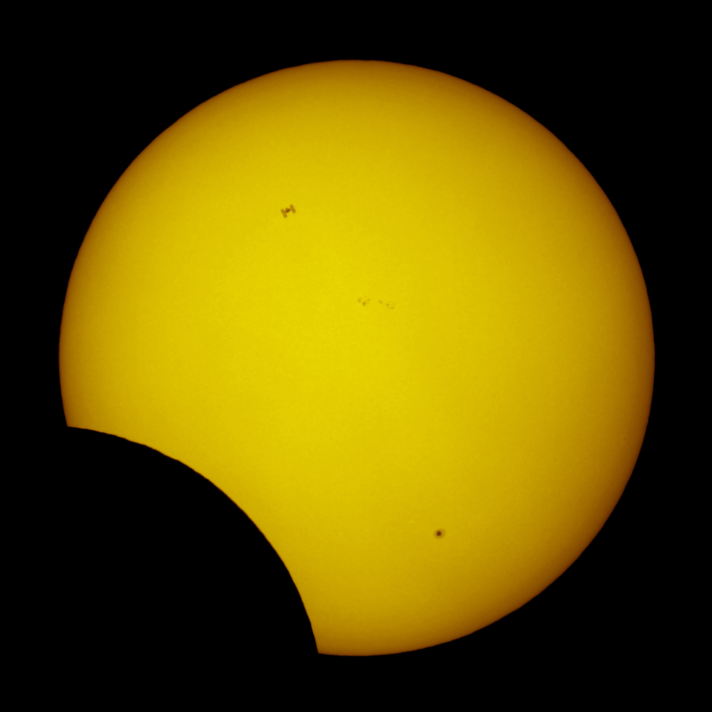 eclipse110104_solar_transit_33.jpg